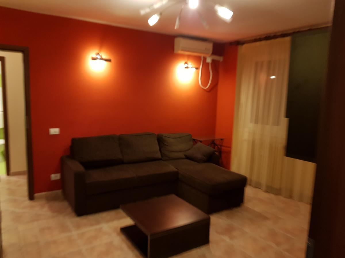 3 Rooms Stefan Cel Mare Bukarest Exterior foto